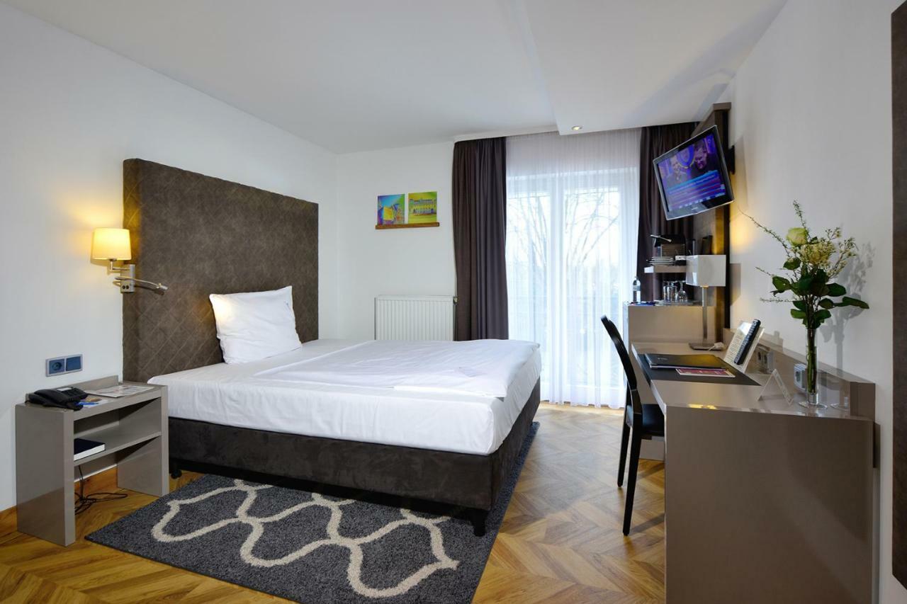 Hotel Caroline Mathilde เซลเลอ ภายนอก รูปภาพ