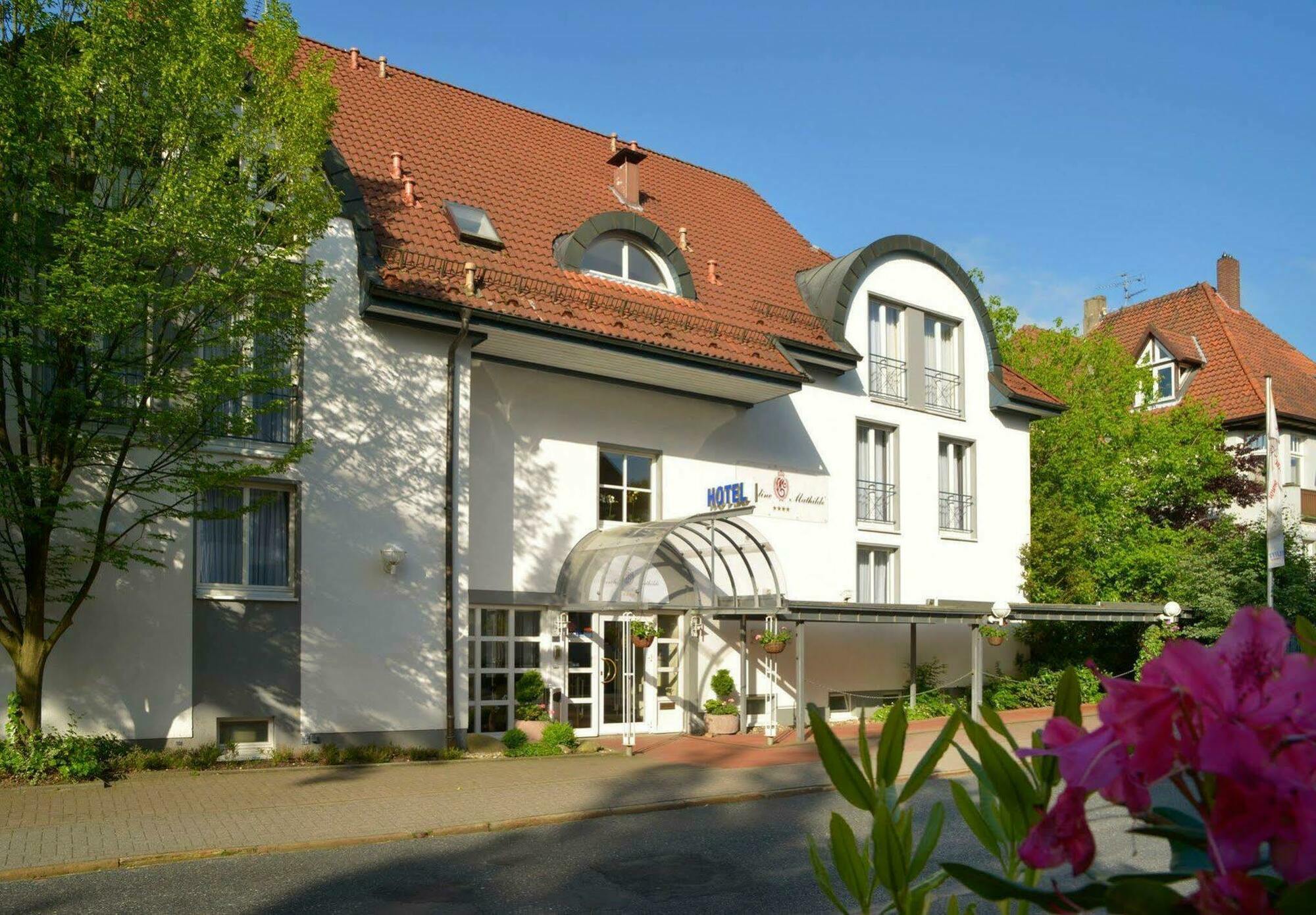 Hotel Caroline Mathilde เซลเลอ ภายนอก รูปภาพ